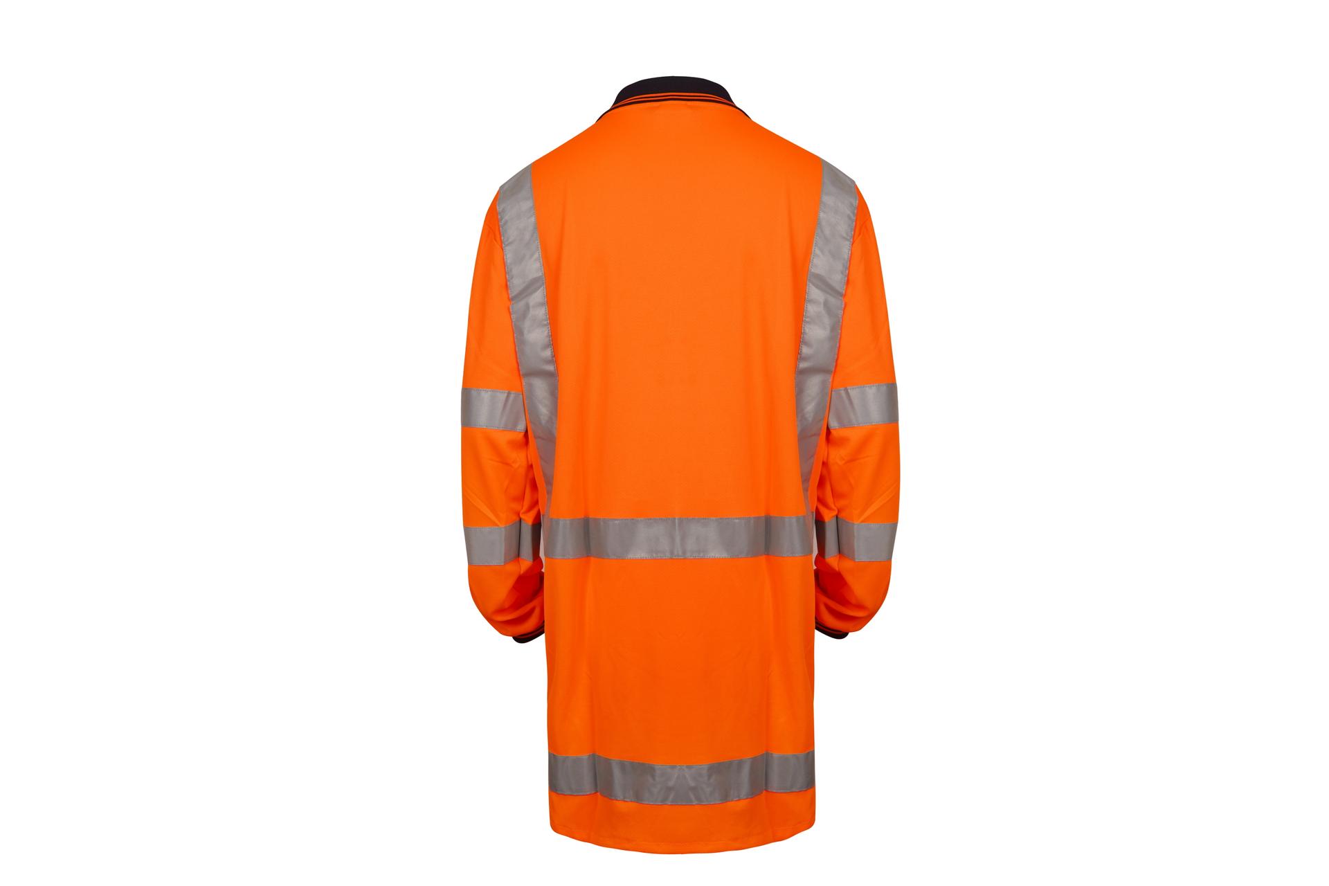 Bulk Workwear Production: How Manufacturers Control Consistency, Cost, and Delivery at Scale